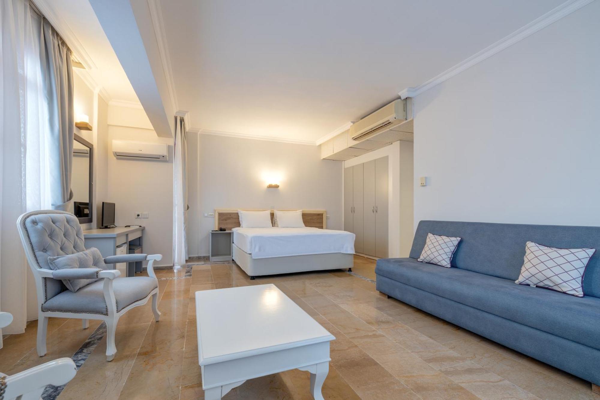 פוצ'ה Hanedan Beach Hotel מראה חיצוני תמונה