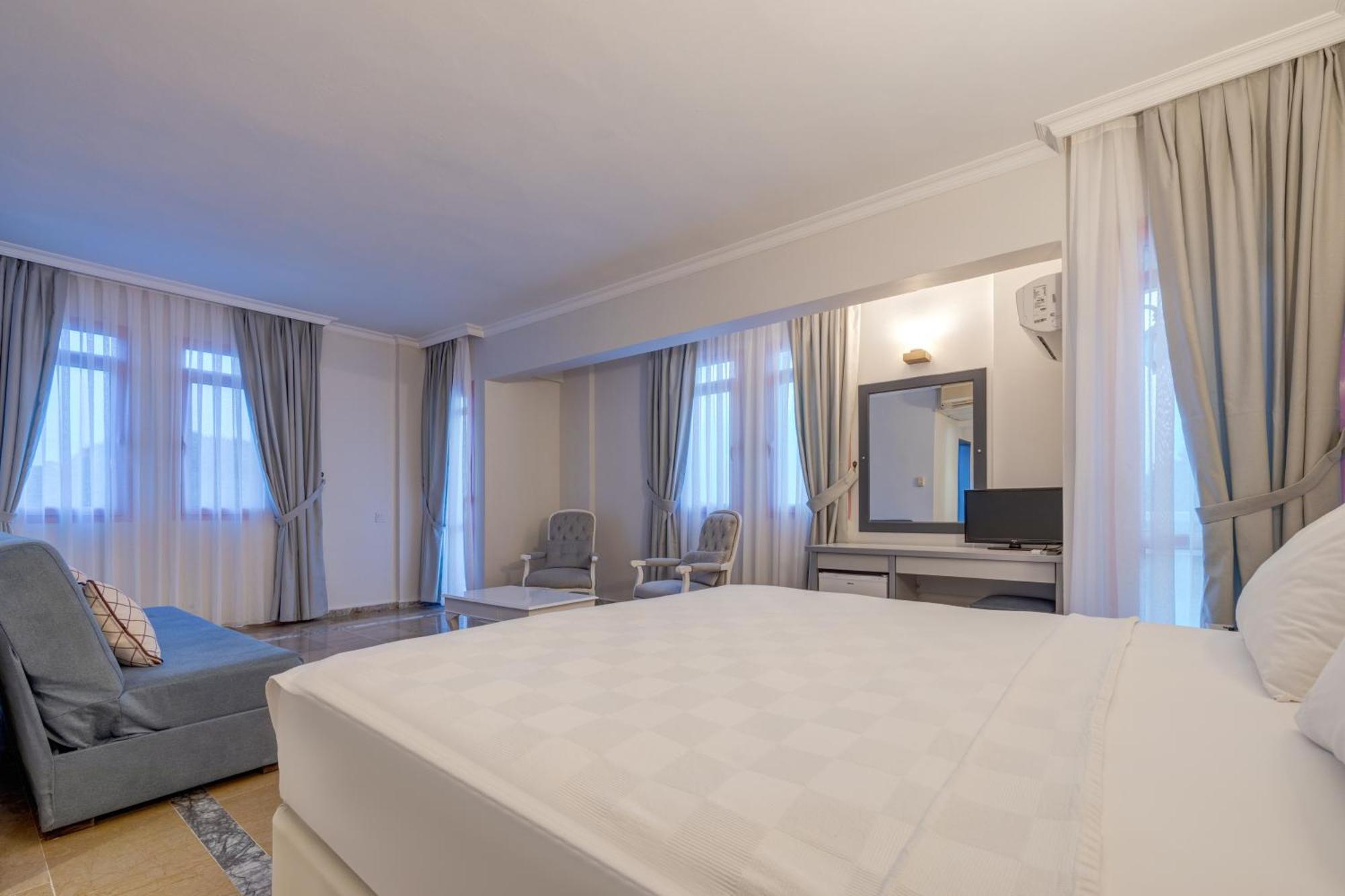 פוצ'ה Hanedan Beach Hotel מראה חיצוני תמונה