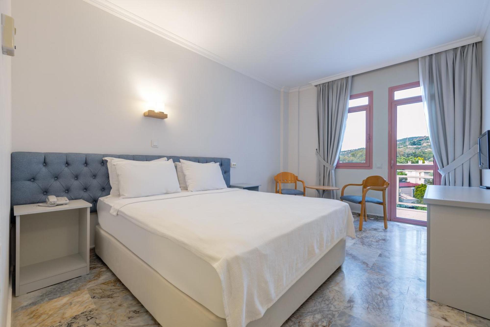 פוצ'ה Hanedan Beach Hotel מראה חיצוני תמונה